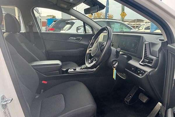 2022 Kia Sportage S NQ5