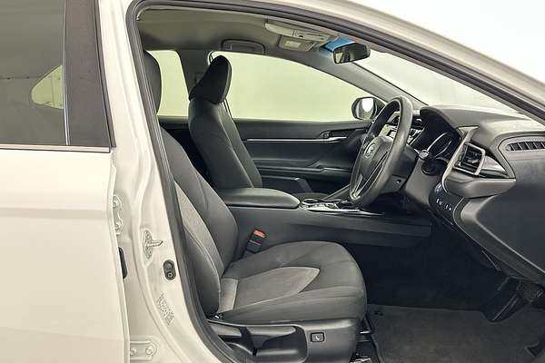 2019 Toyota Camry Ascent AXVH71R