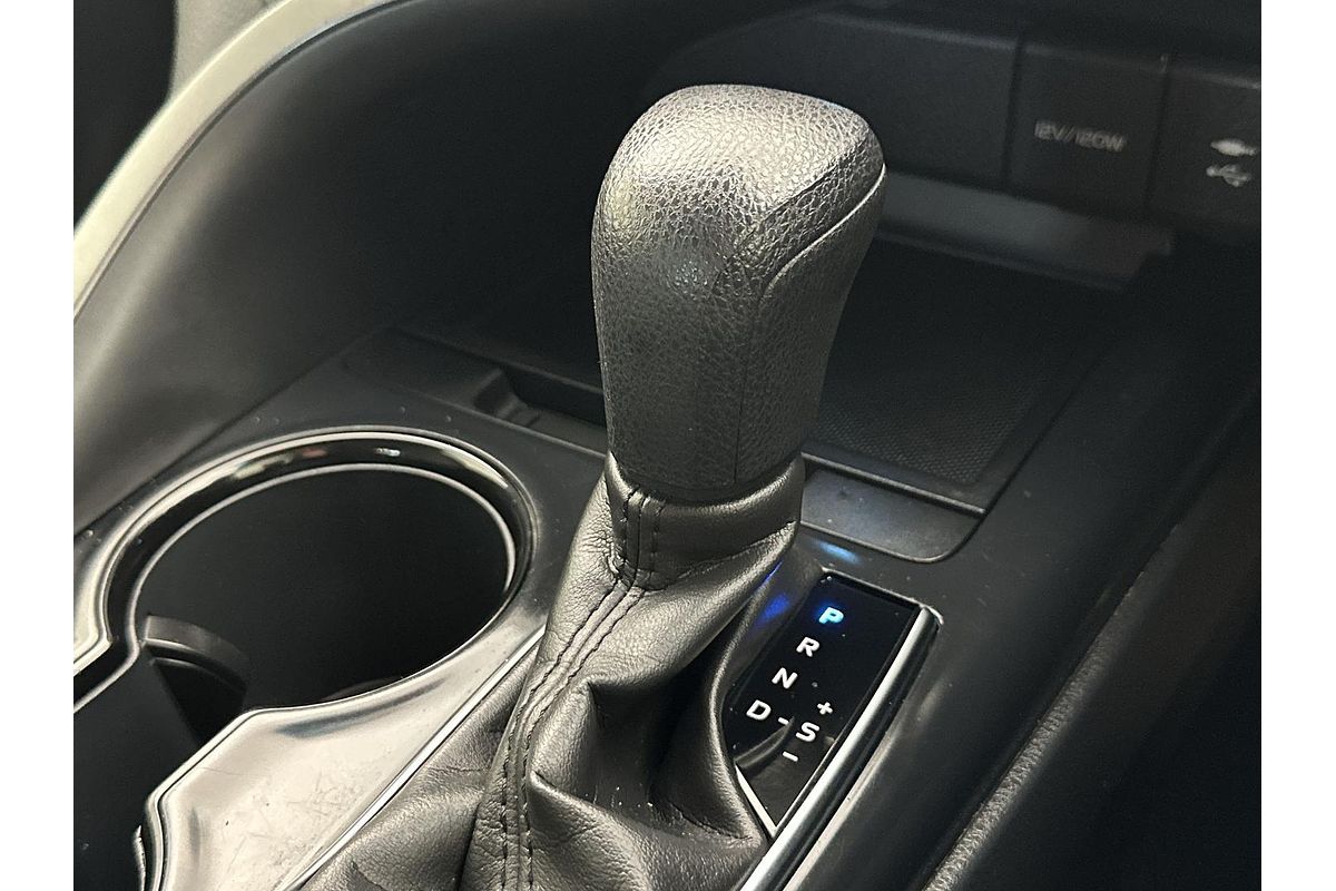 2019 Toyota Camry Ascent AXVH71R