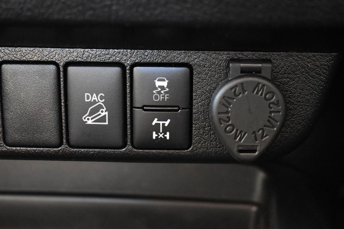 2023 Toyota Hilux SR GUN126R 4X4
