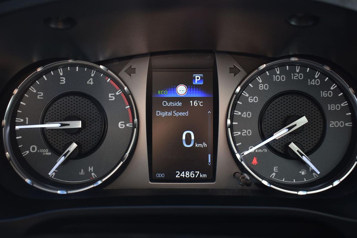 2023 Toyota Hilux SR GUN126R 4X4
