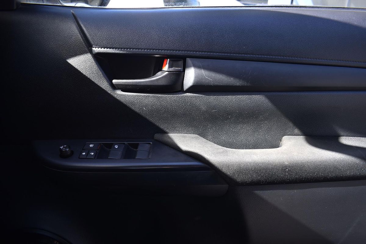 2023 Toyota Hilux SR GUN126R 4X4