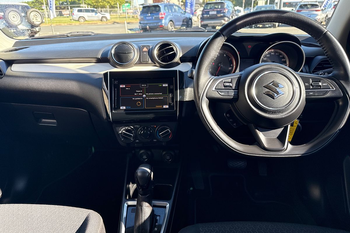 2017 Suzuki Swift GL Navigator AZ