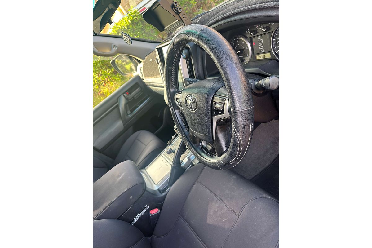 2017 Toyota Landcruiser GXL VDJ200R