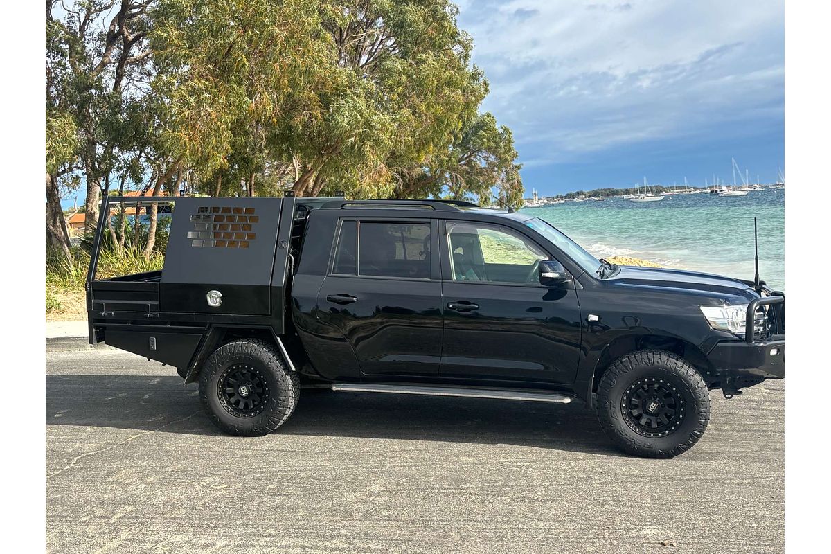 2017 Toyota Landcruiser GXL VDJ200R