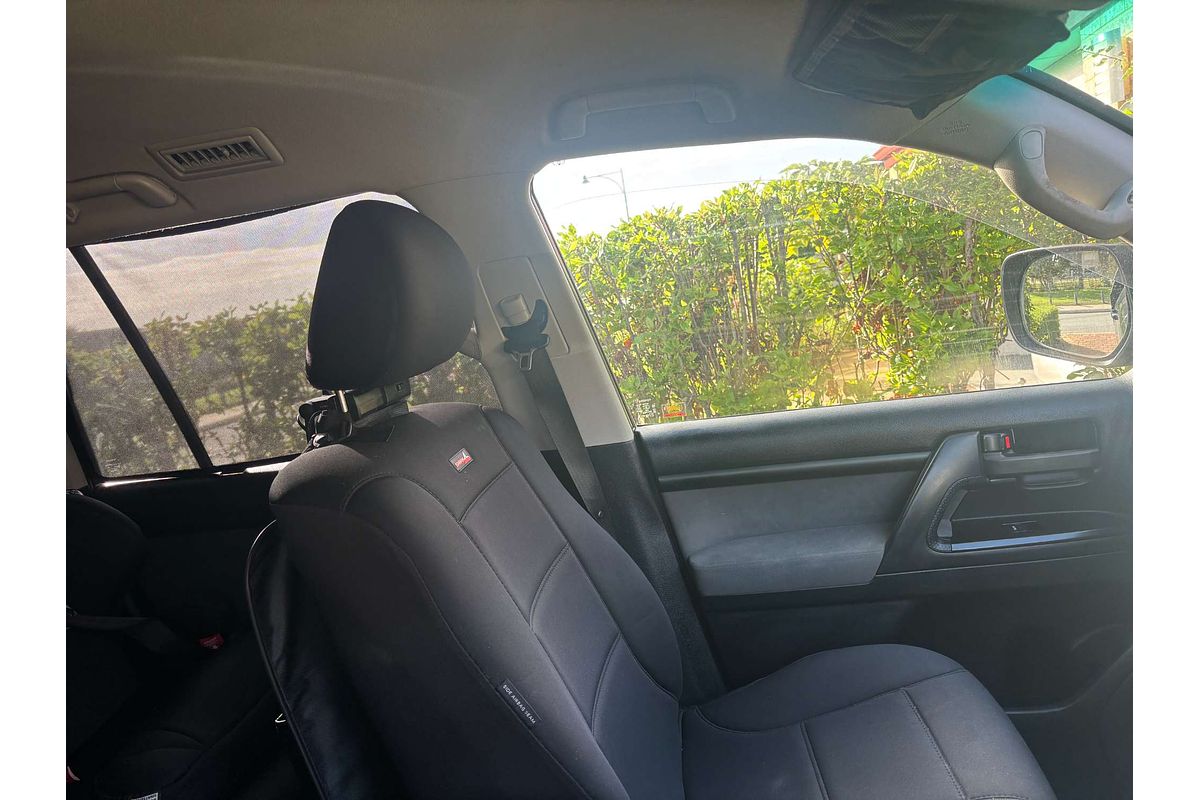 2017 Toyota Landcruiser GXL VDJ200R