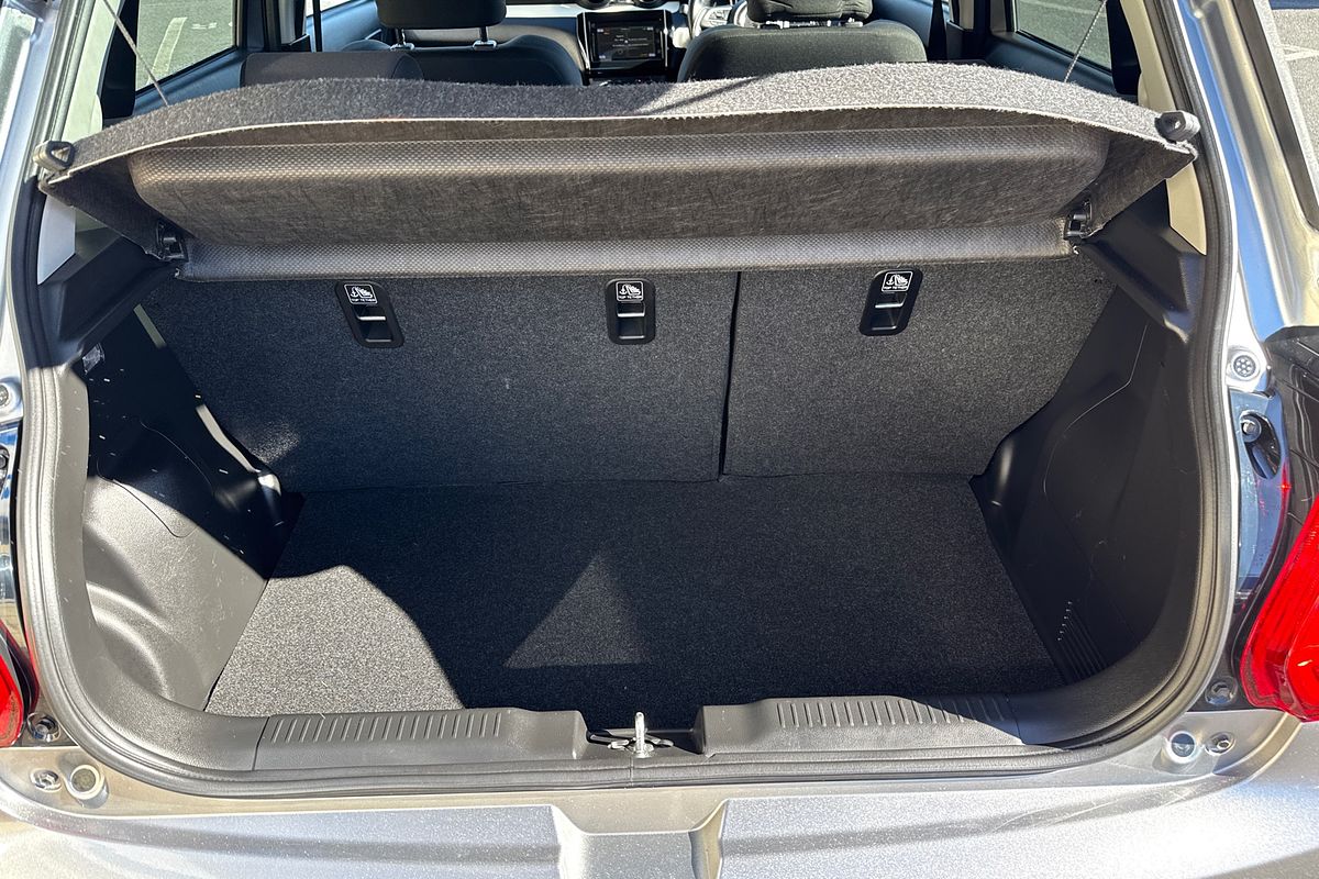 2020 Suzuki Swift GL Navigator AZ Series II