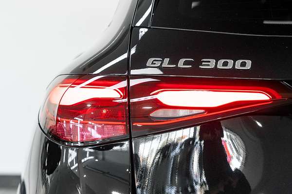 2024 Mercedes-Benz GLC-Class GLC300 X254