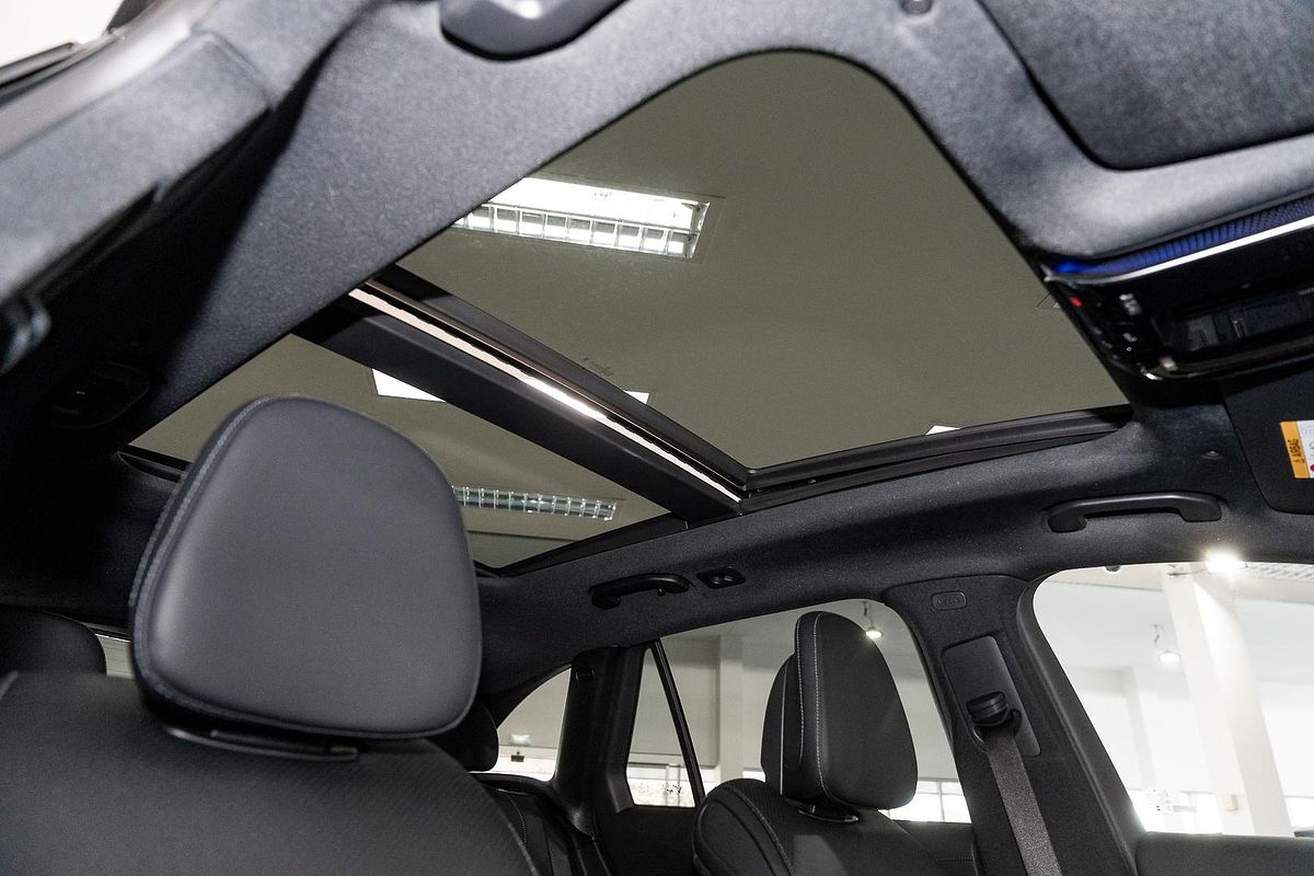 2024 Mercedes-Benz GLC-Class GLC300 X254