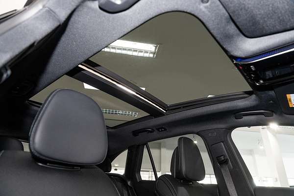 2024 Mercedes-Benz GLC-Class GLC300 X254