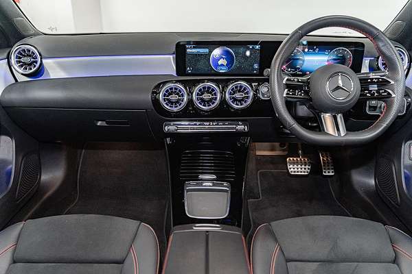 2024 Mercedes-Benz A-Class A200 V177