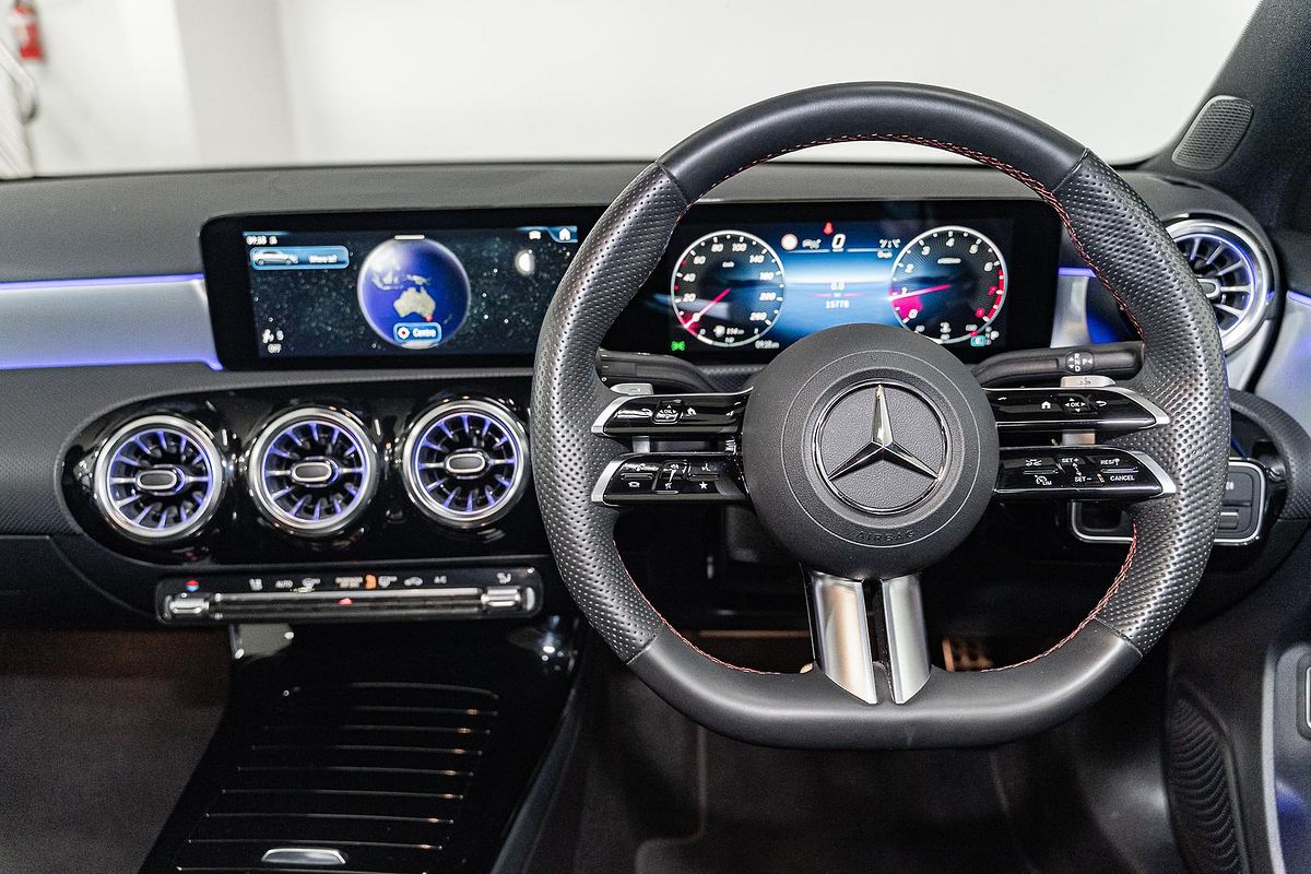 2024 Mercedes-Benz A-Class A200 V177
