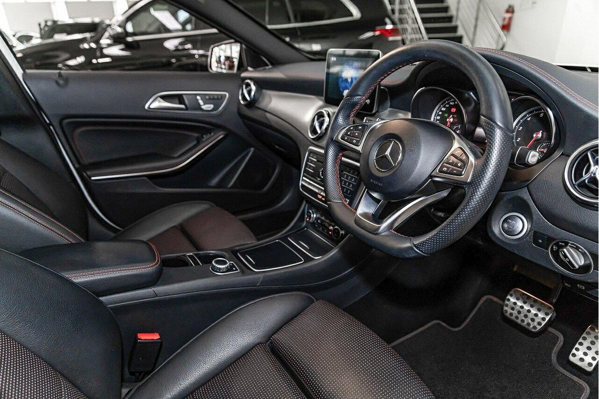 2018 Mercedes-Benz GLA-Class GLA250 X156