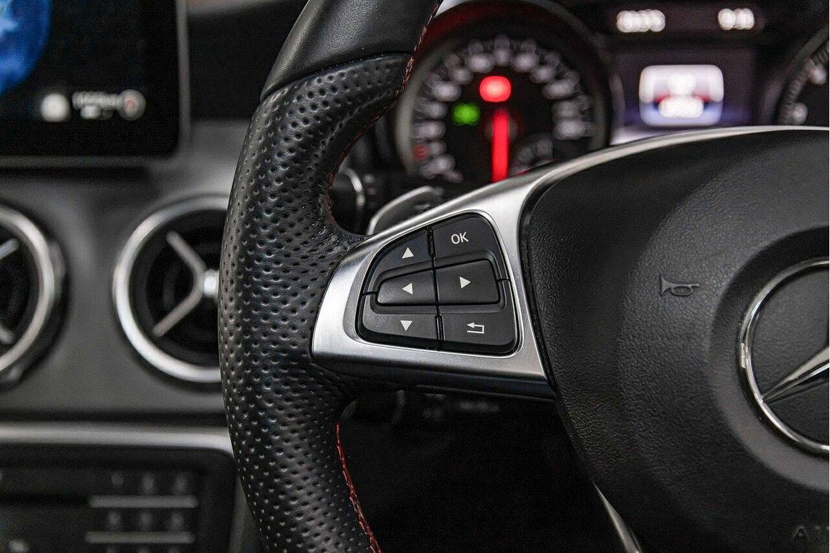 2018 Mercedes-Benz GLA-Class GLA250 X156