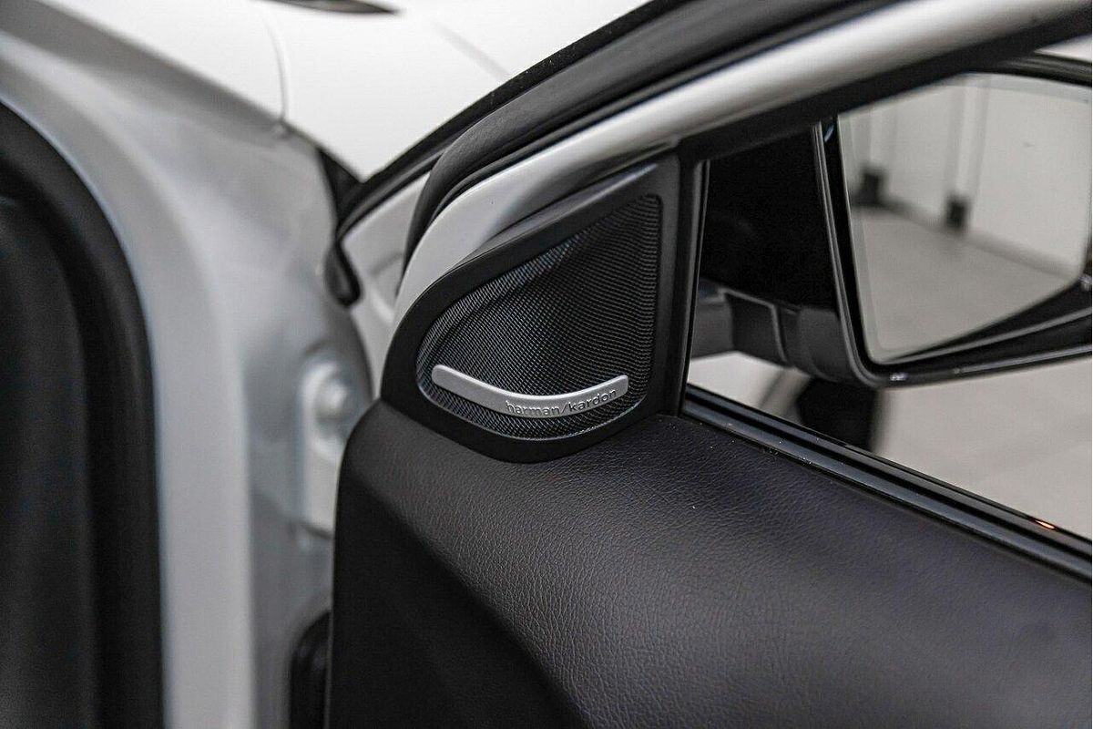 2018 Mercedes-Benz GLA-Class GLA250 X156
