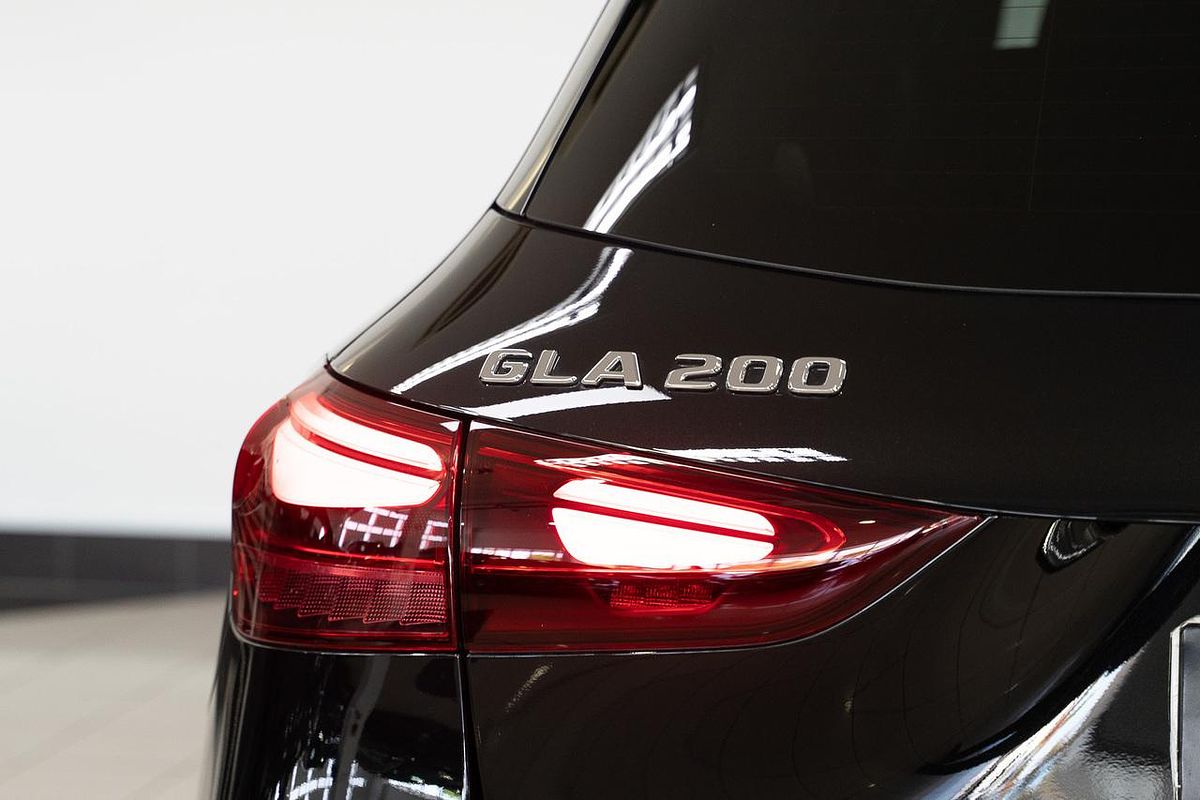 2024 Mercedes-Benz GLA-Class GLA200 H247