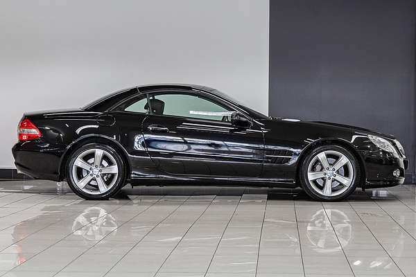 2009 Mercedes-Benz SL-Class SL350 R230