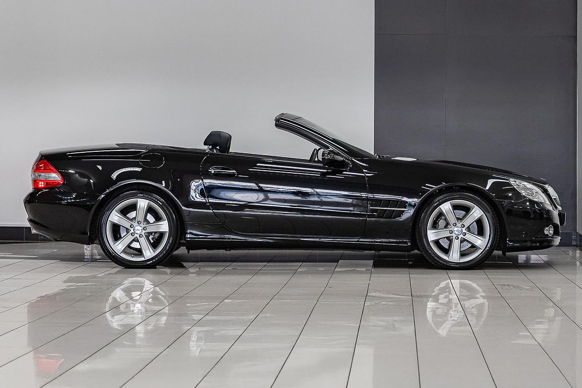 2009 Mercedes-Benz SL-Class SL350 R230