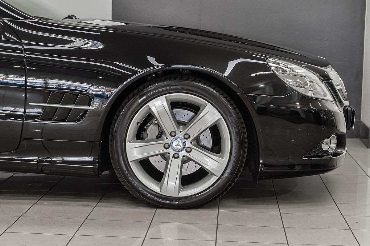 2009 Mercedes-Benz SL-Class SL350 R230