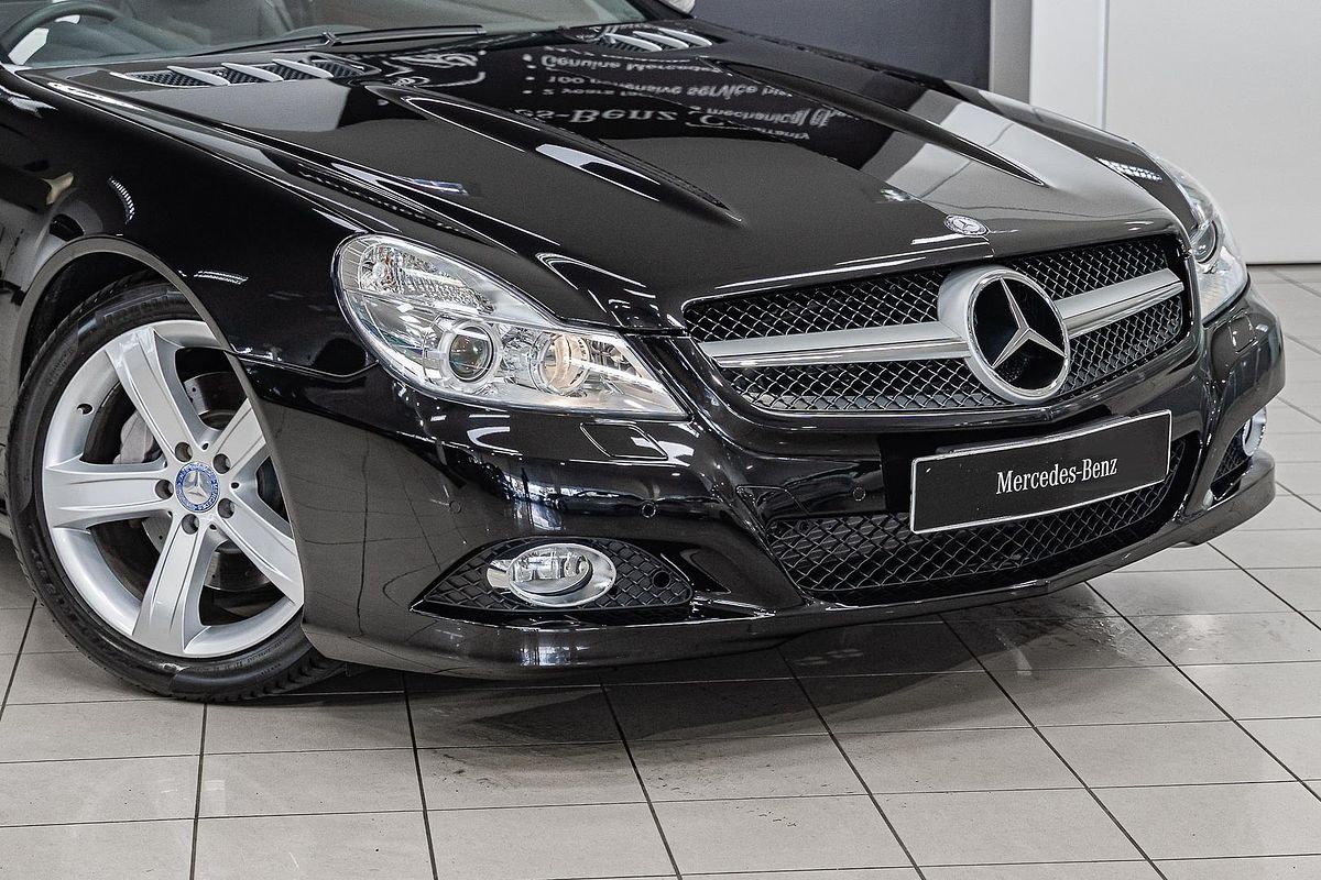 2009 Mercedes-Benz SL-Class SL350 R230