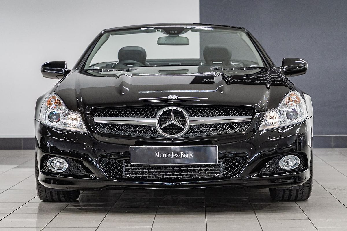 2009 Mercedes-Benz SL-Class SL350 R230