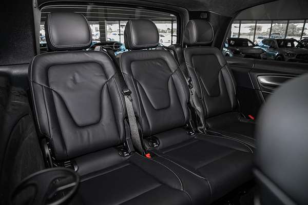 2024 Mercedes-Benz V-Class V300 Exclusive 447