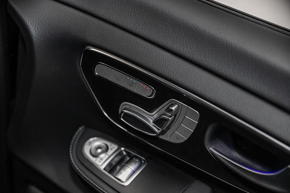 2024 Mercedes-Benz V-Class V300 Exclusive 447
