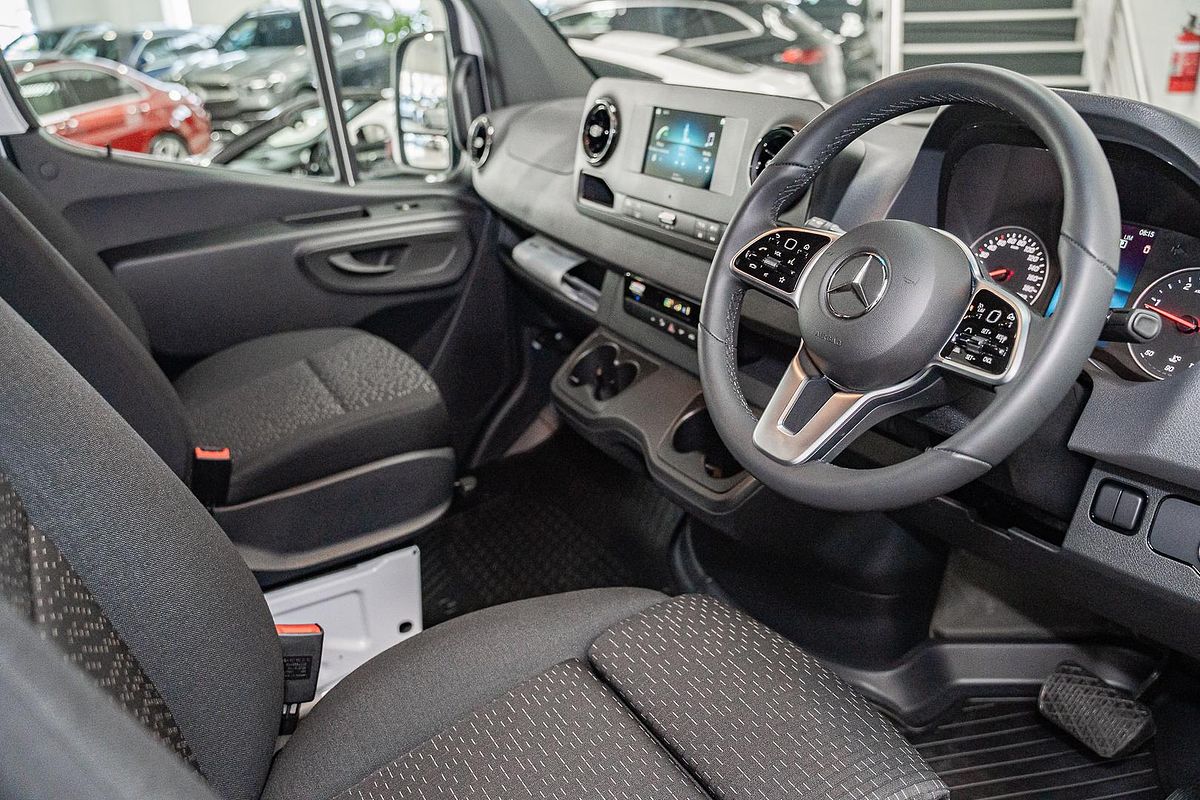 2023 Mercedes-Benz Sprinter 311CDI VS30