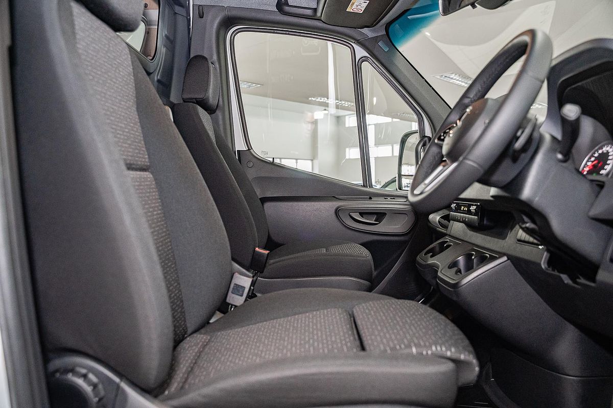 2023 Mercedes-Benz Sprinter 311CDI VS30