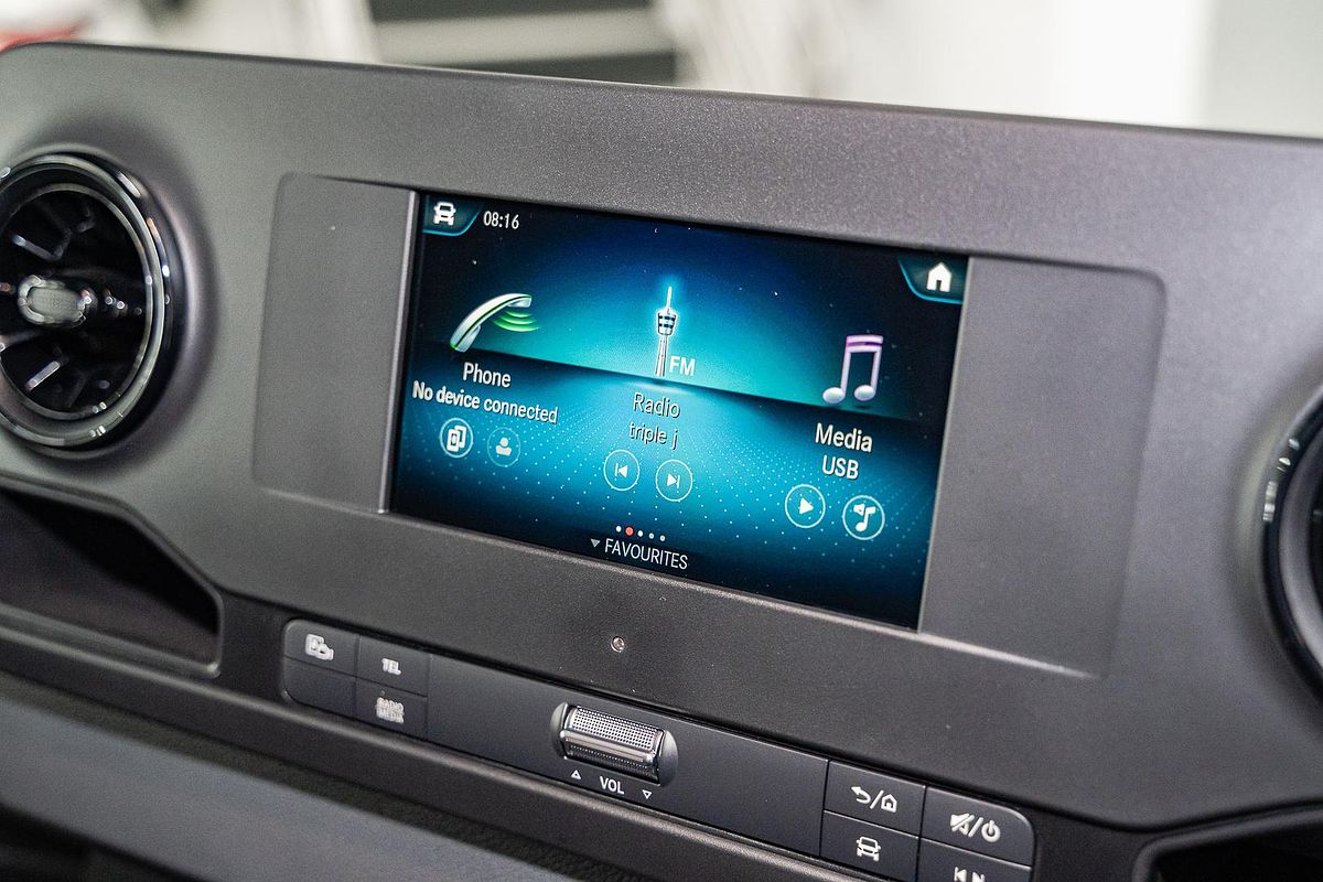 2023 Mercedes-Benz Sprinter 311CDI VS30
