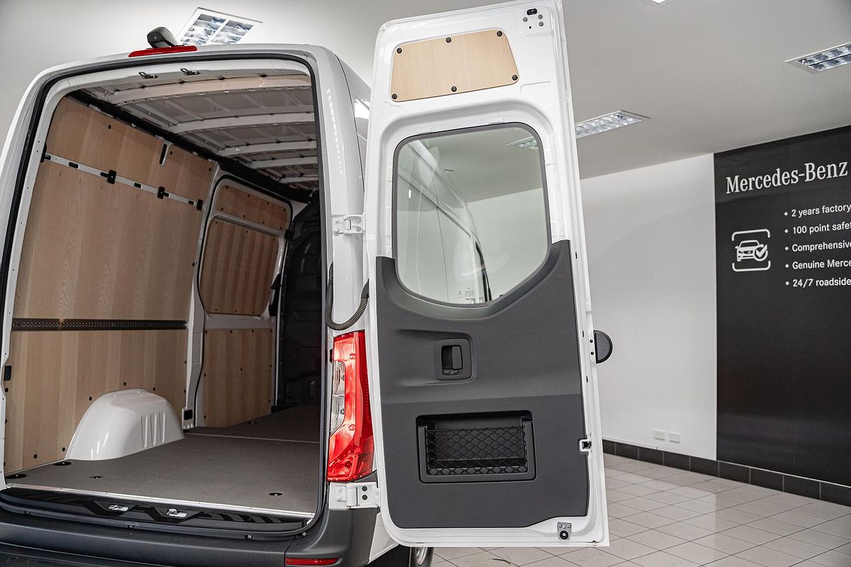 2023 Mercedes-Benz Sprinter 311CDI VS30