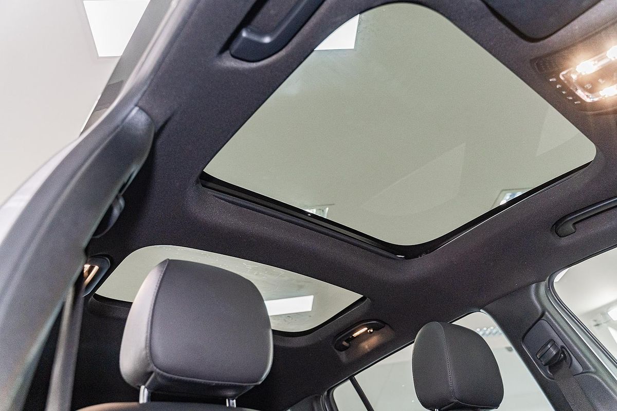 2022 Mercedes-Benz GLB-Class GLB200 X247