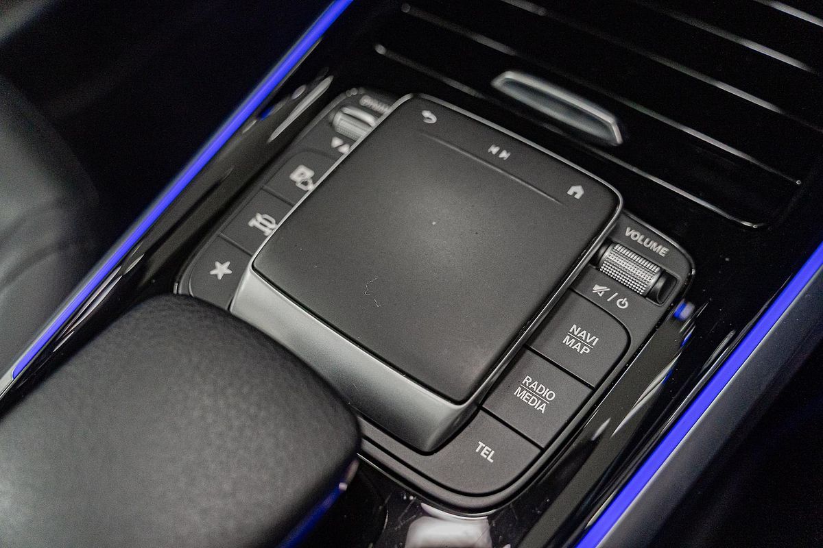 2022 Mercedes-Benz GLB-Class GLB200 X247