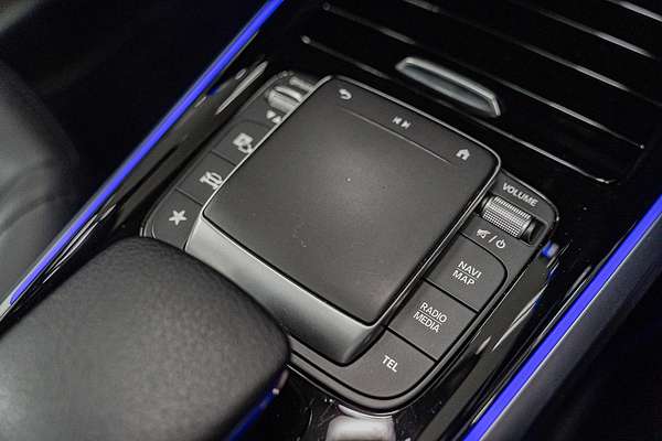 2022 Mercedes-Benz GLB-Class GLB200 X247
