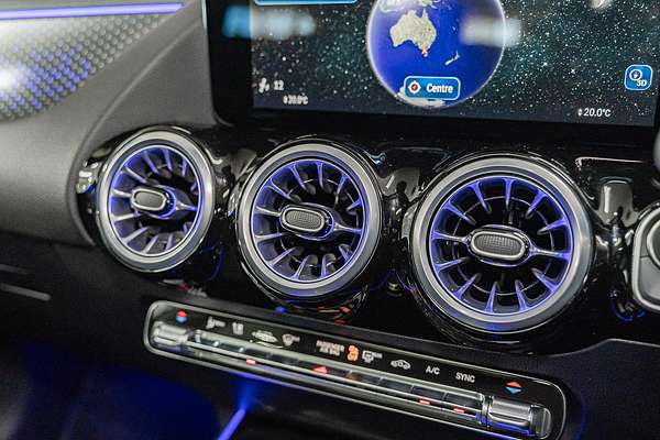 2025 Mercedes-Benz GLA-Class GLA200 H247