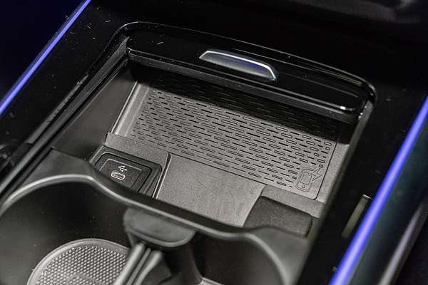 2025 Mercedes-Benz GLA-Class GLA200 H247