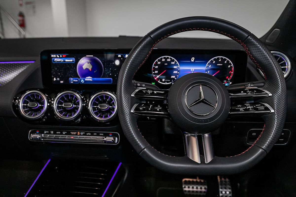 2024 Mercedes-Benz GLA-Class GLA200 H247