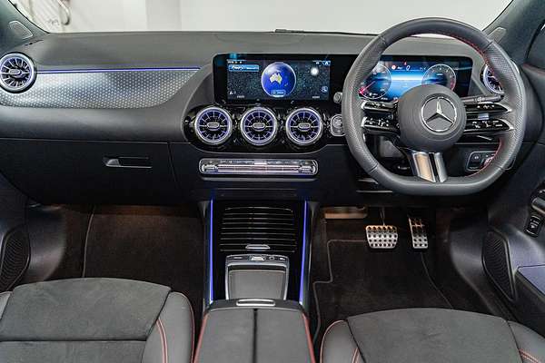 2025 Mercedes-Benz GLA-Class GLA200 H247