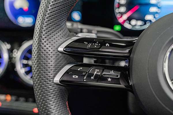 2025 Mercedes-Benz GLA-Class GLA200 H247