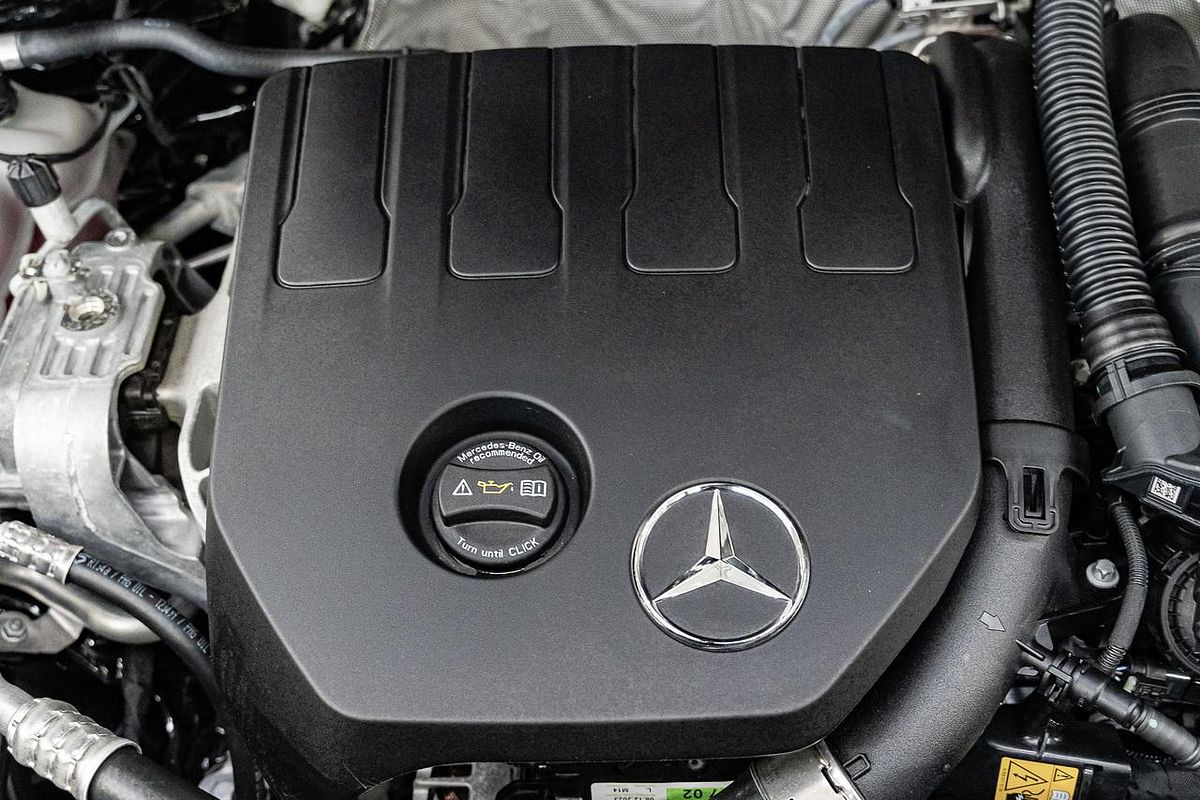 2025 Mercedes-Benz GLA-Class GLA200 H247
