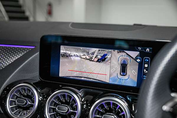 2025 Mercedes-Benz GLA-Class GLA200 H247
