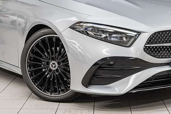 2024 Mercedes-Benz A-Class A200 V177