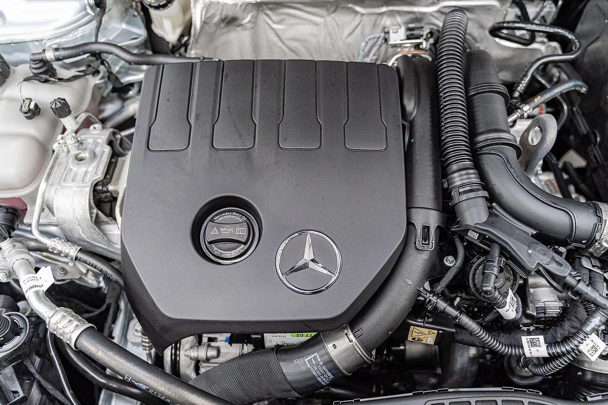 2024 Mercedes-Benz A-Class A200 V177