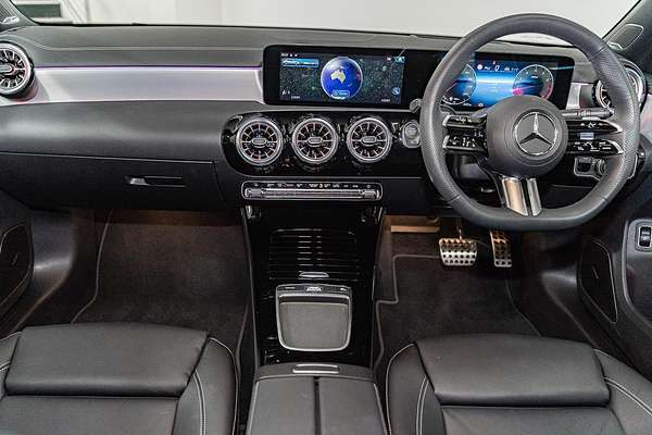 2024 Mercedes-Benz A-Class A200 V177