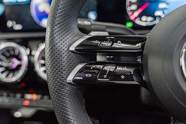 2024 Mercedes-Benz A-Class A200 V177
