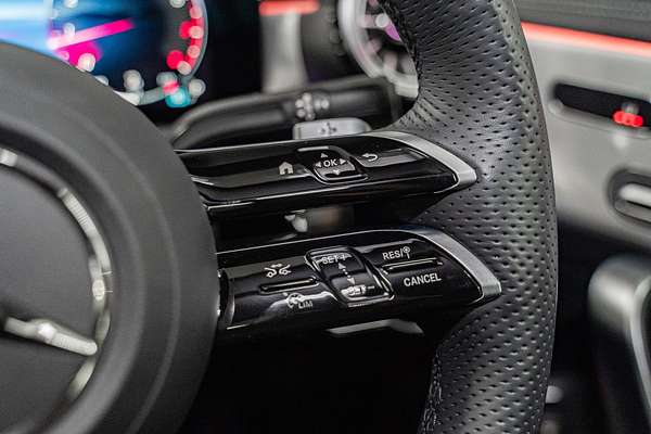 2024 Mercedes-Benz A-Class A200 V177