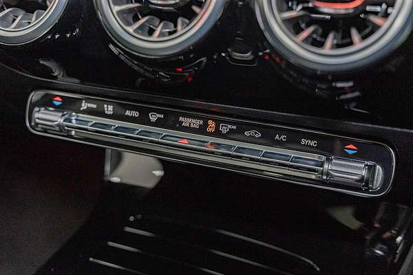 2024 Mercedes-Benz A-Class A200 V177