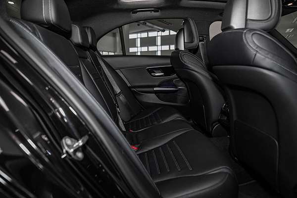 2022 Mercedes-Benz C-Class C300 W206