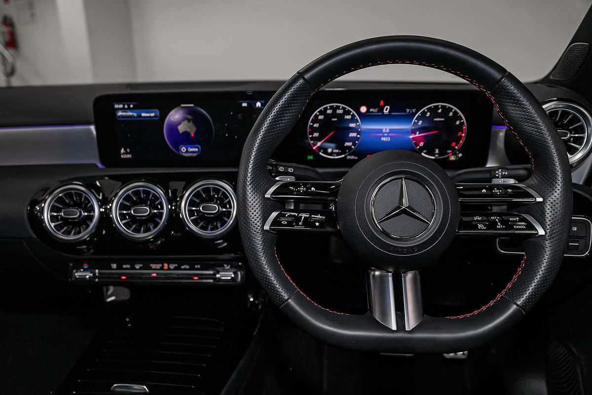 2024 Mercedes-Benz A-Class A200 W177