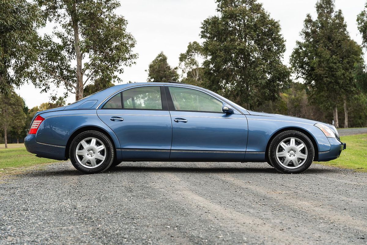 2004 Maybach 57 240